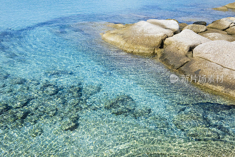 Villasimius的Spiaggia del Riso，意大利撒丁岛东南部著名的旅游胜地